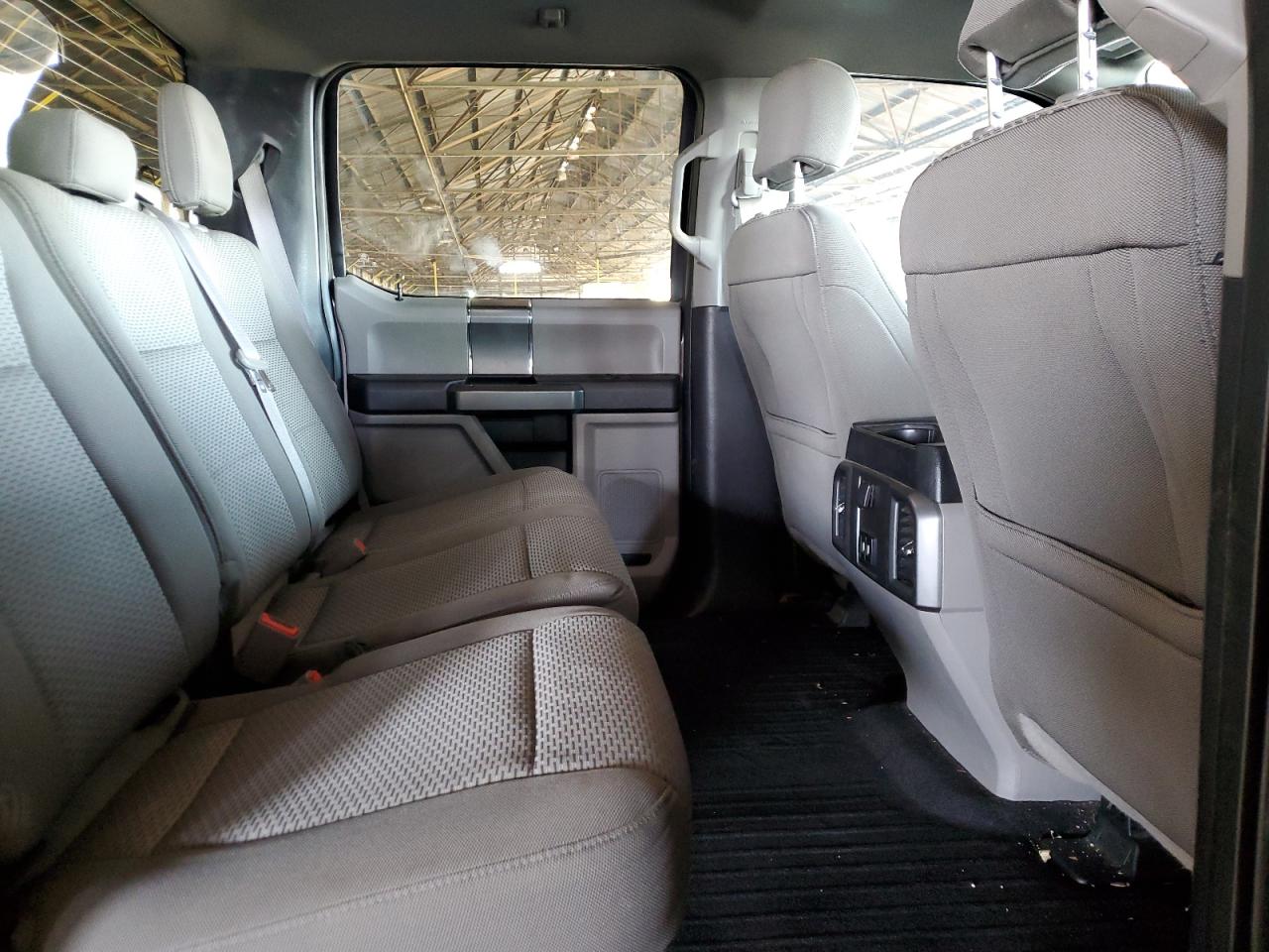 2018 Ford F-150 - Image 10