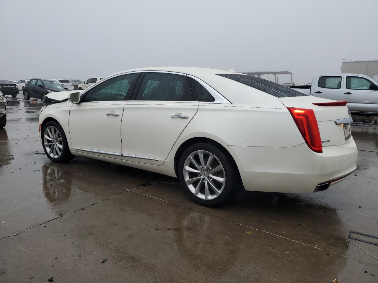 2013 Cadillac XTS - Image 2