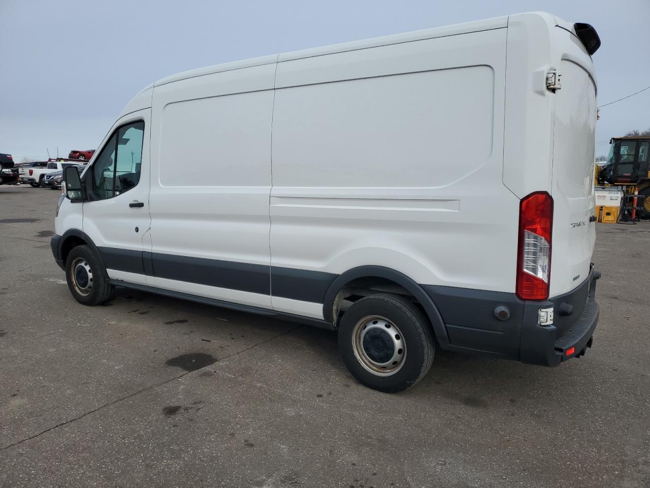 VIN 1FTYR2CG2JKA51857 2018 FORD TRANSIT no.2