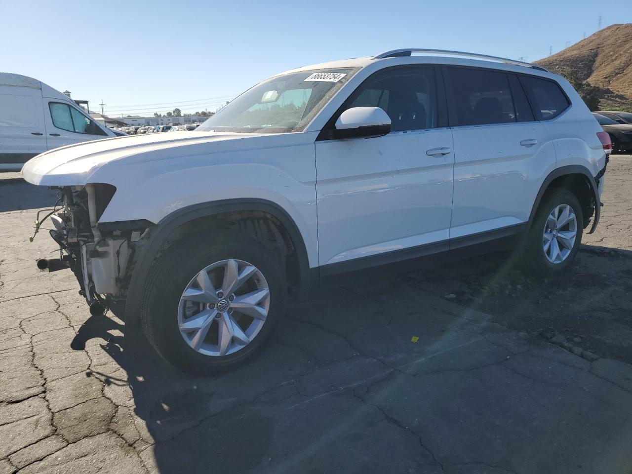 VIN 1V2AP2CA6JC560006 2018 VOLKSWAGEN ATLAS no.1