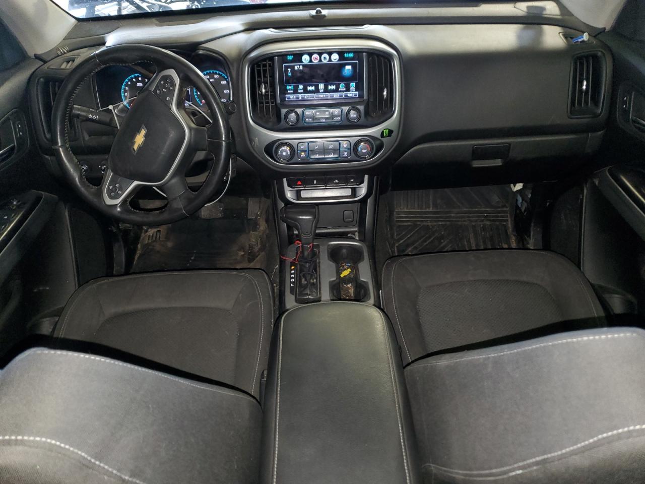 2017 Chevrolet Colorado - Image 8