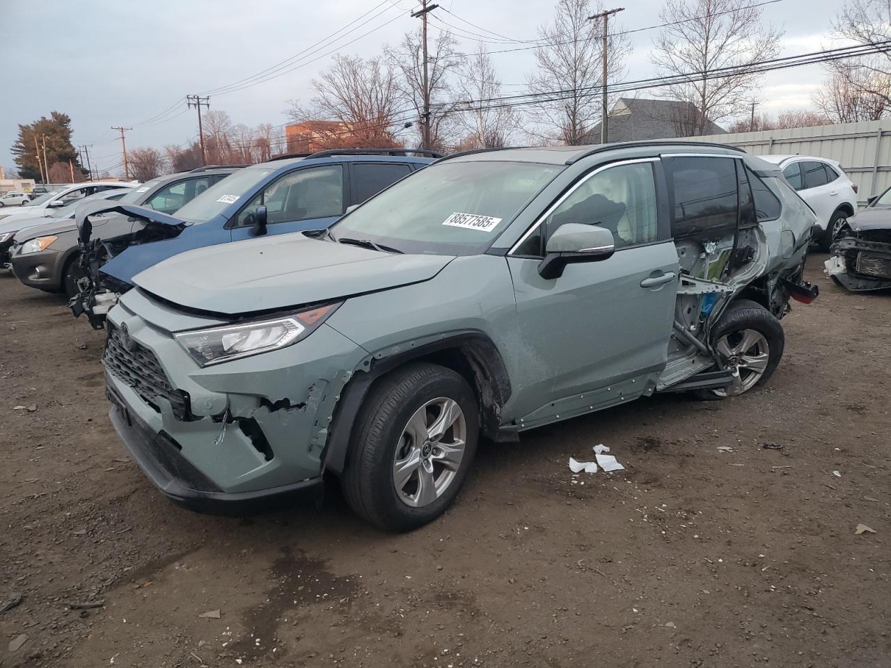 VIN JTMP1RFV5KD021201 2019 TOYOTA RAV4 no.1