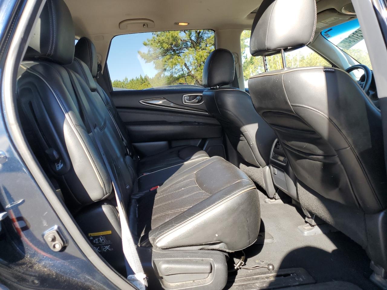 2016 Infiniti QX60 - Image 11