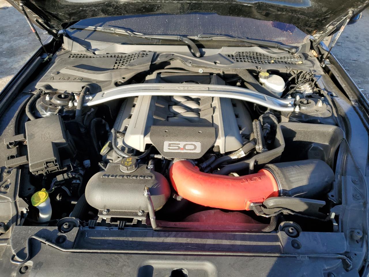 2015 Ford Mustang - Image 13
