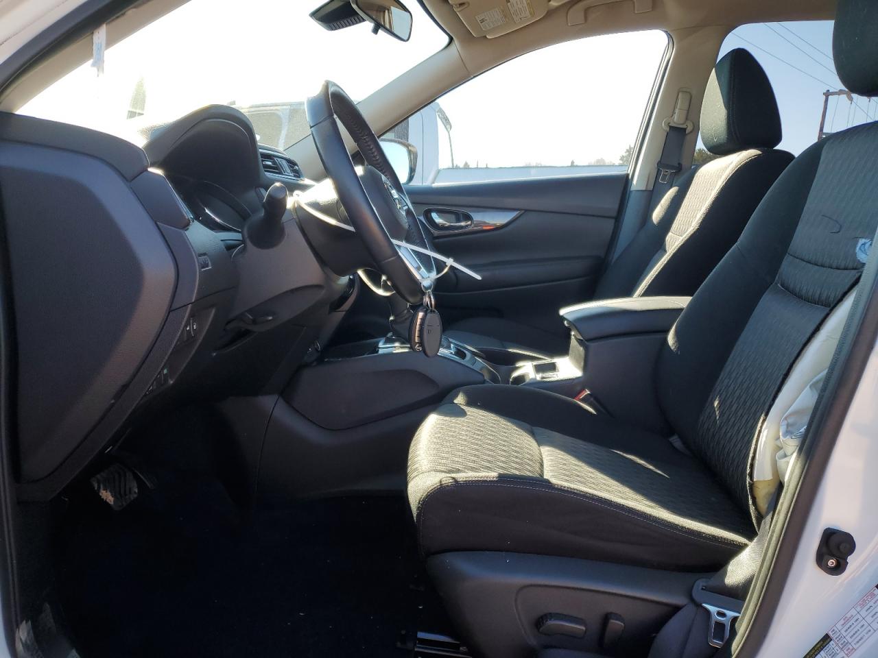 2019 Nissan Rogue - Image 7