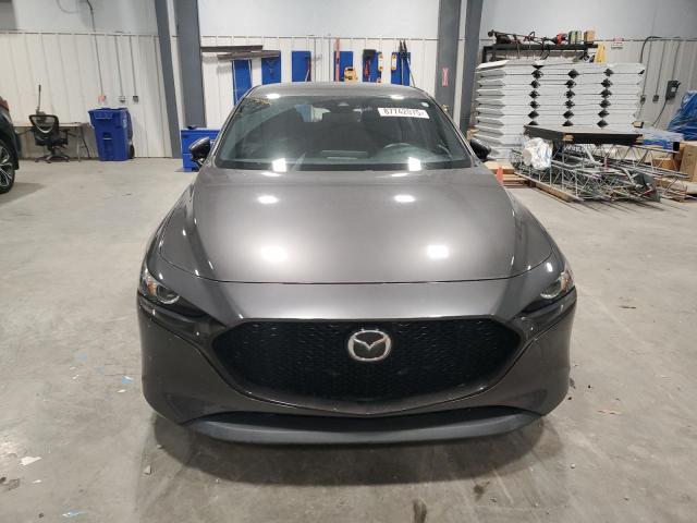  MAZDA 3 2019 Srebrny