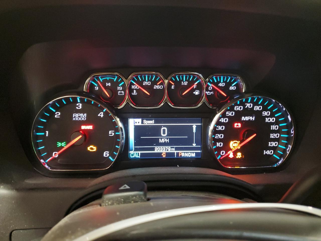 2016 Chevrolet Suburban - Image 9