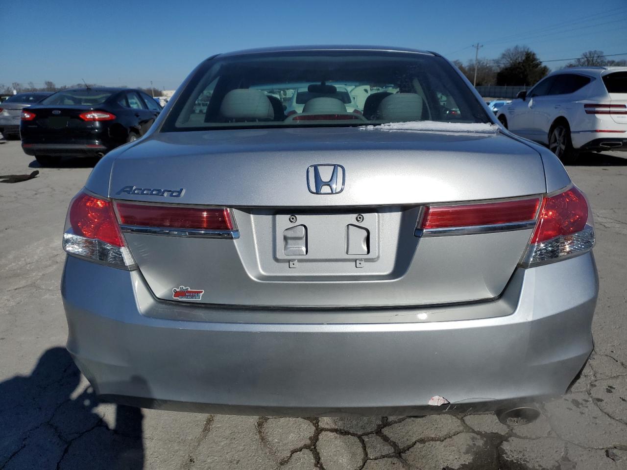 2011 Honda Accord - Image 6
