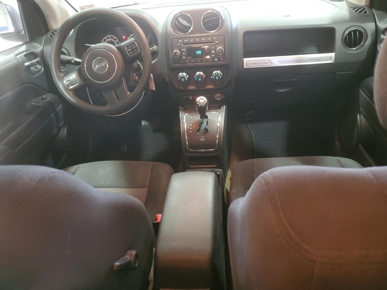 2016 Jeep Compass - Image 8