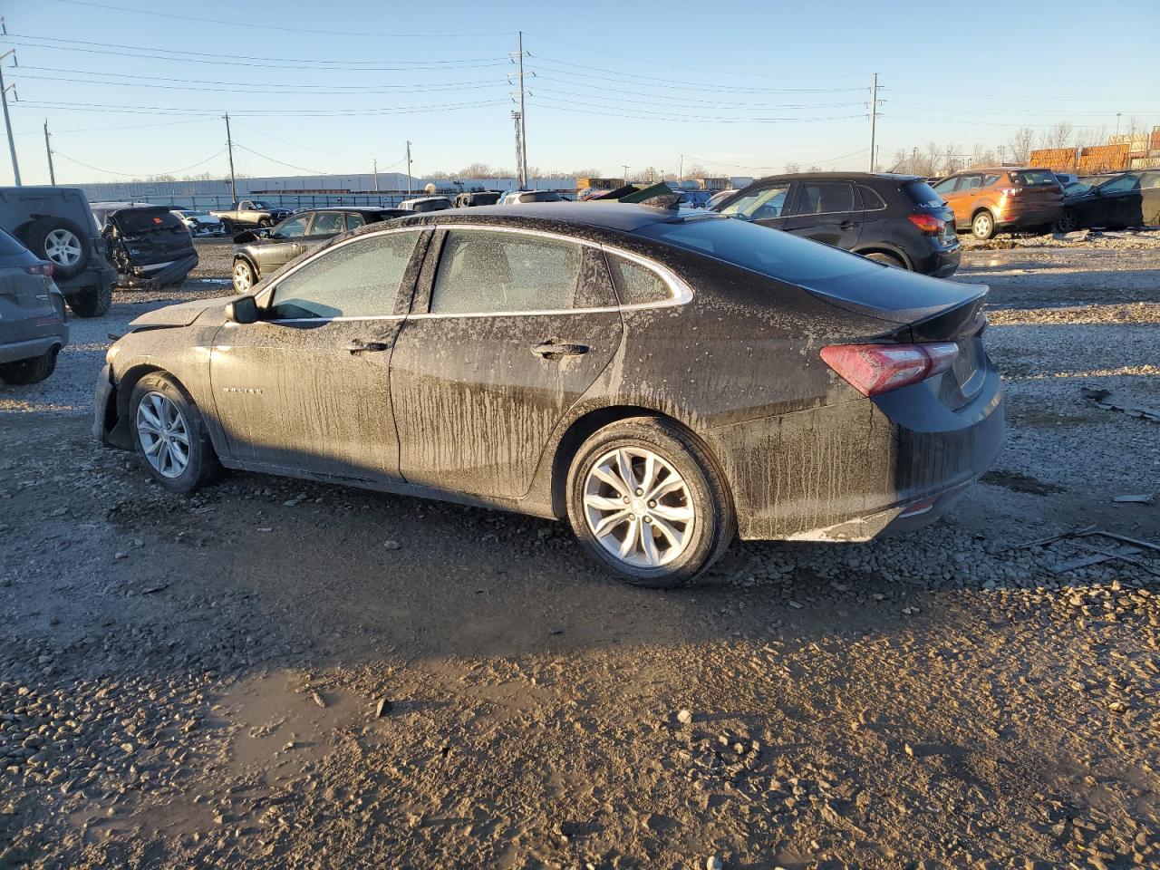 2019 Chevrolet Malibu - Image 2