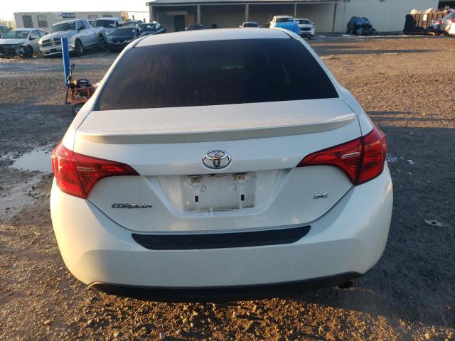 Седаны TOYOTA COROLLA 2017 Белы