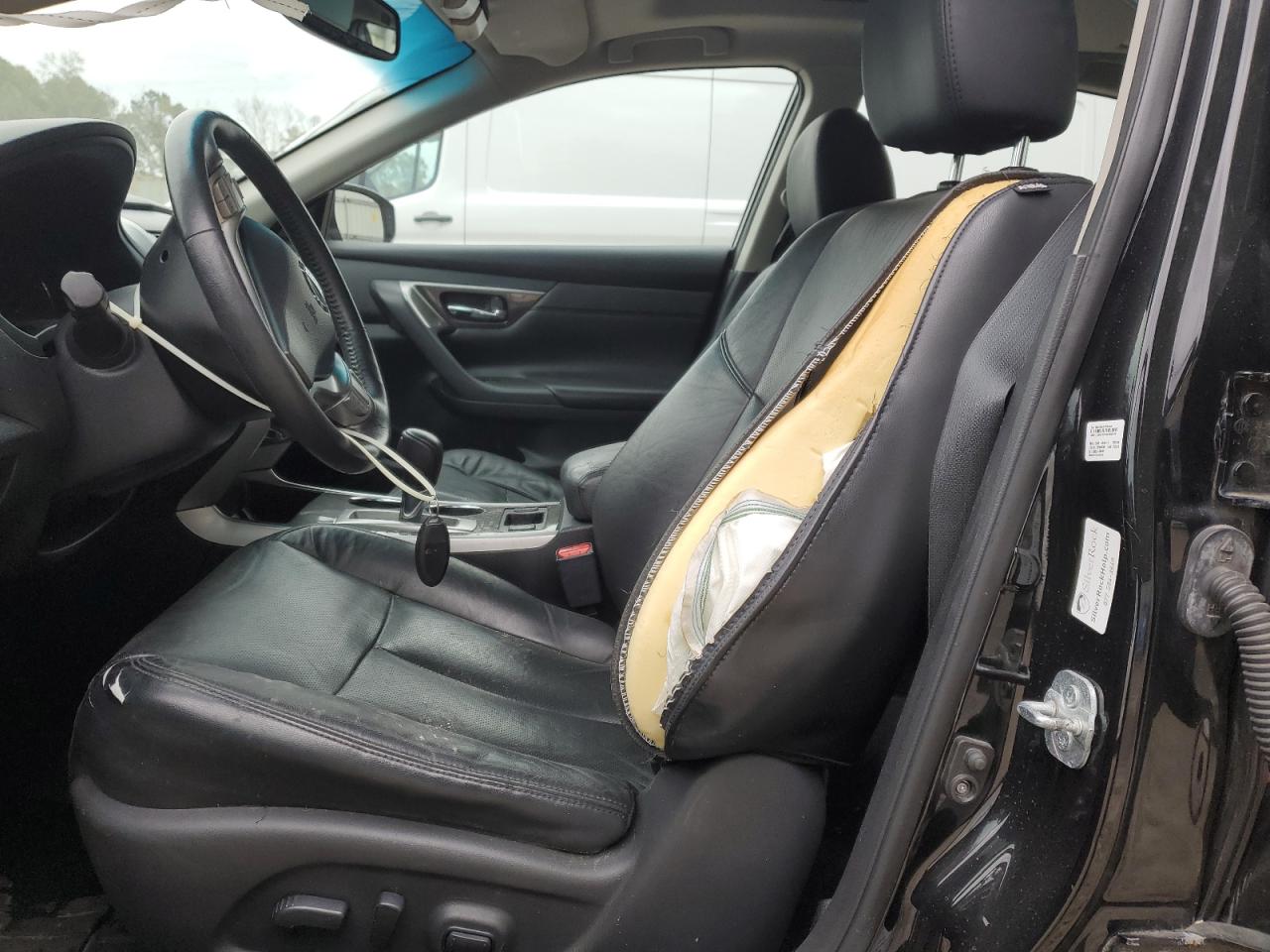 2015 Nissan Altima - Image 7