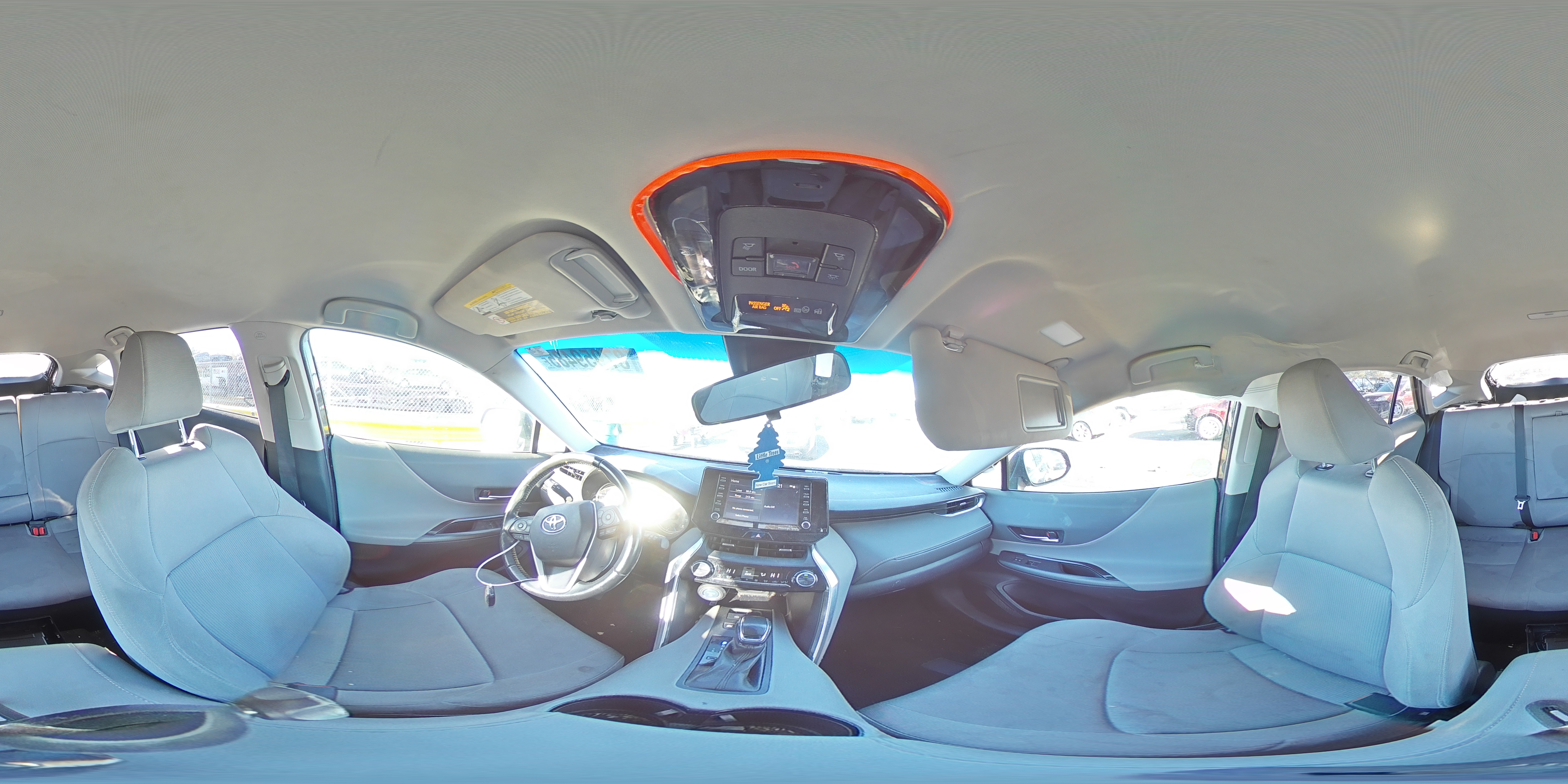 2021 Toyota Venza - Image 14