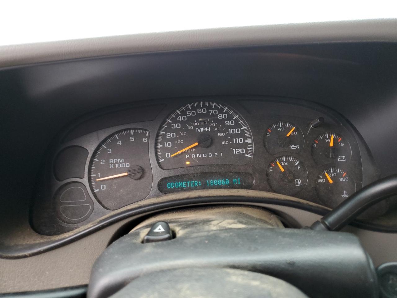 2006 Chevrolet Silverado - Image 9
