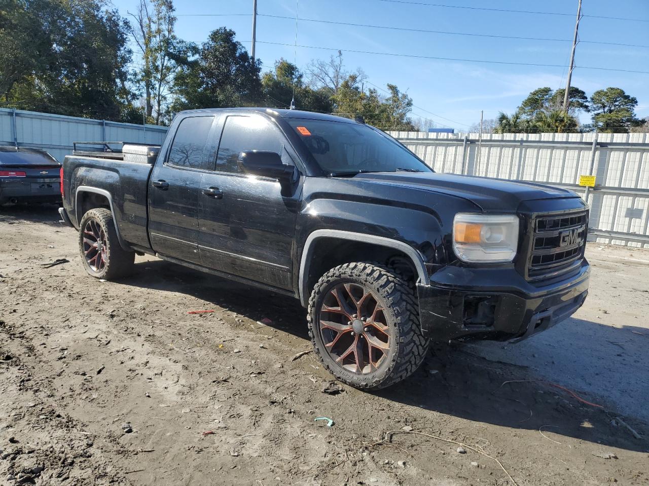 2014 GMC Sierra - Image 4