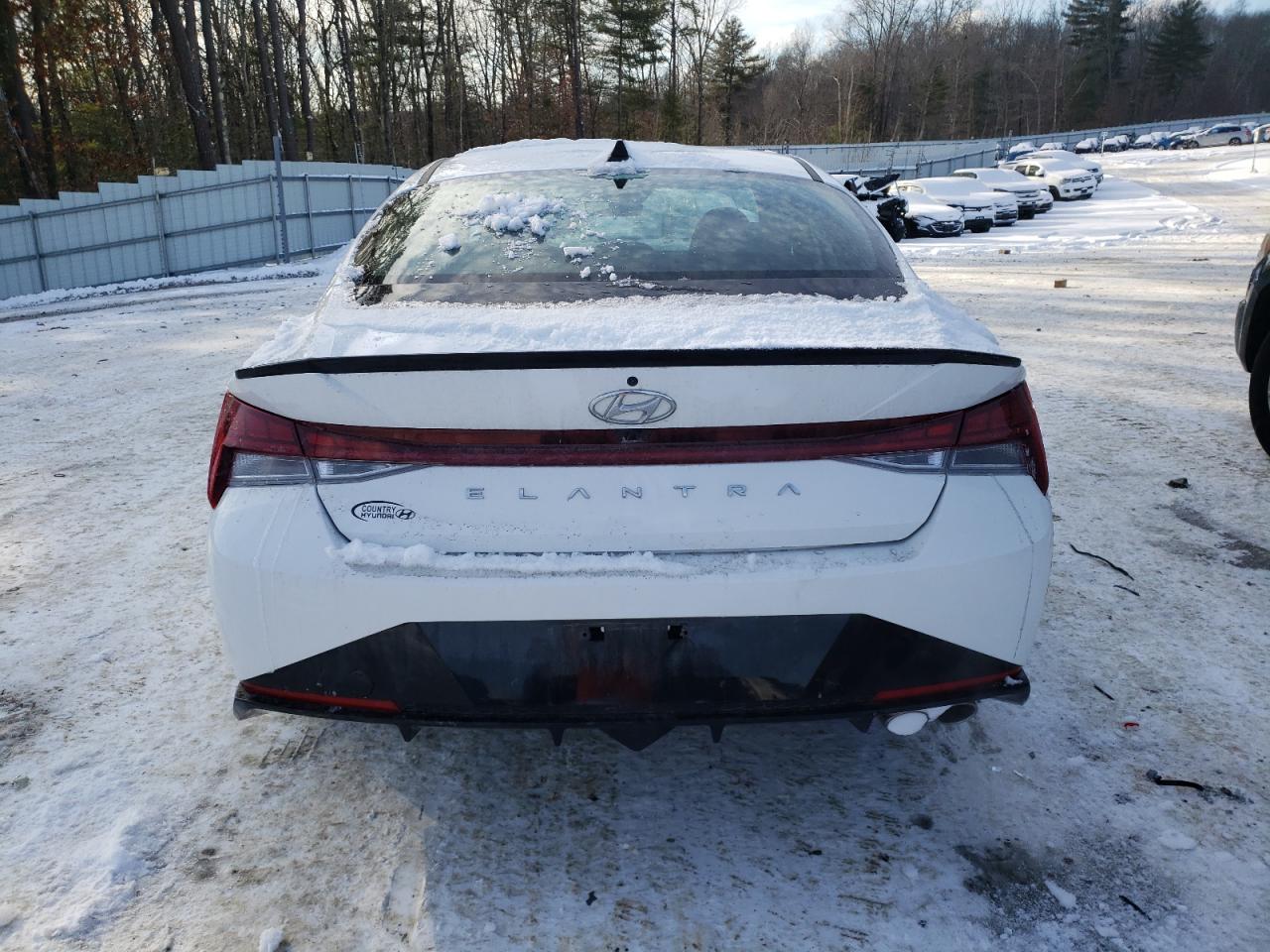 2023 Hyundai Elantra - Image 6