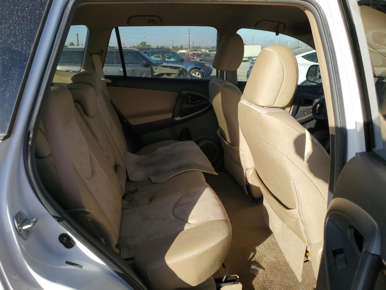 2011 Toyota RAV 4 - Image 10