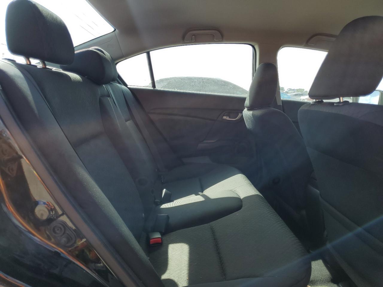 2015 Honda Civic - Image 10