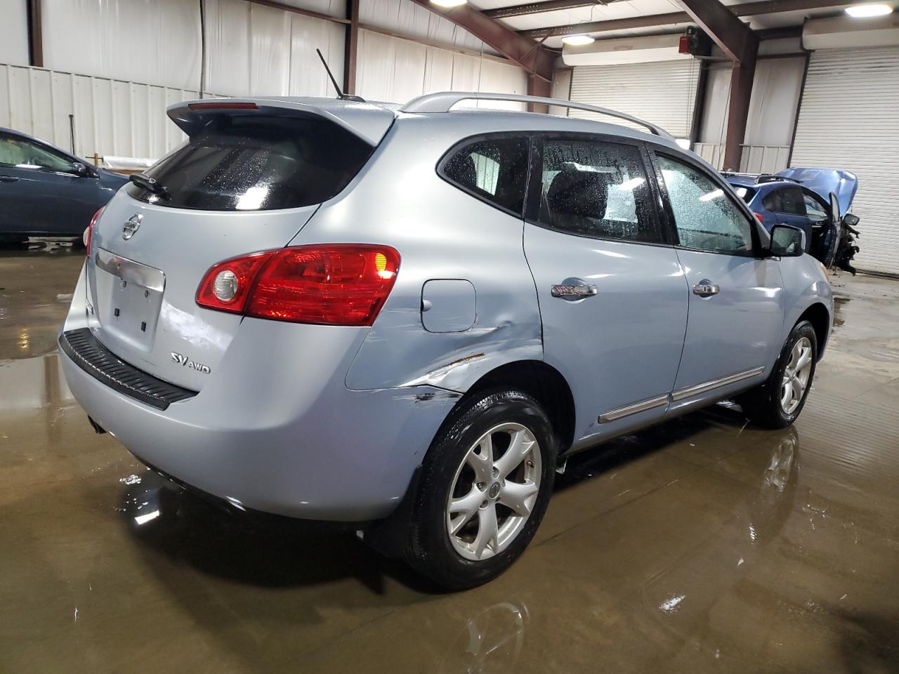 2011 Nissan Rogue - Image 3