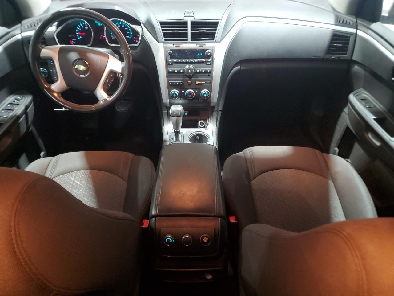 2012 Chevrolet Traverse - Image 8