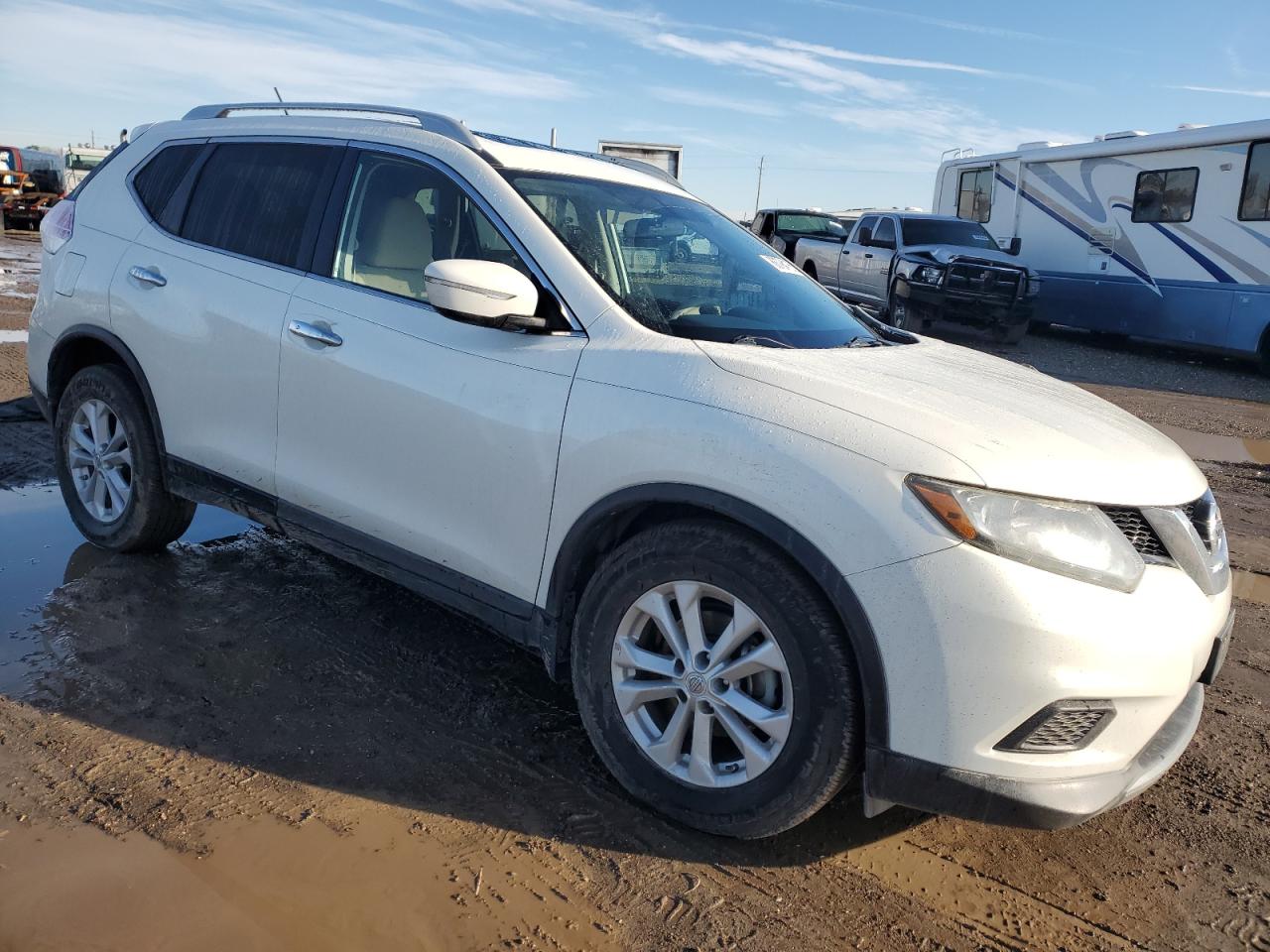 2014 Nissan Rogue - Image 4