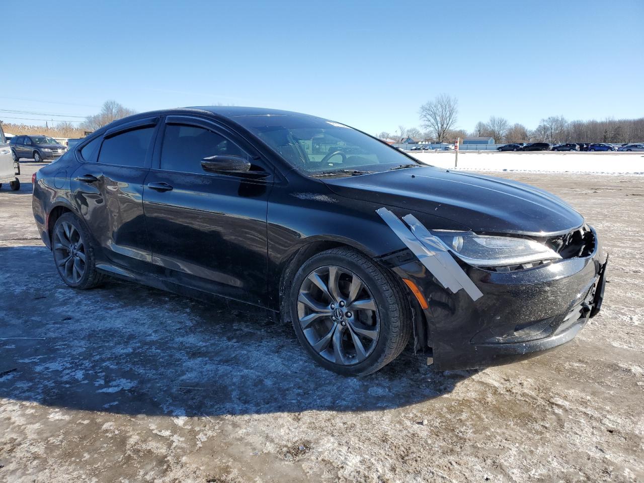2016 Chrysler 200 - Image 4