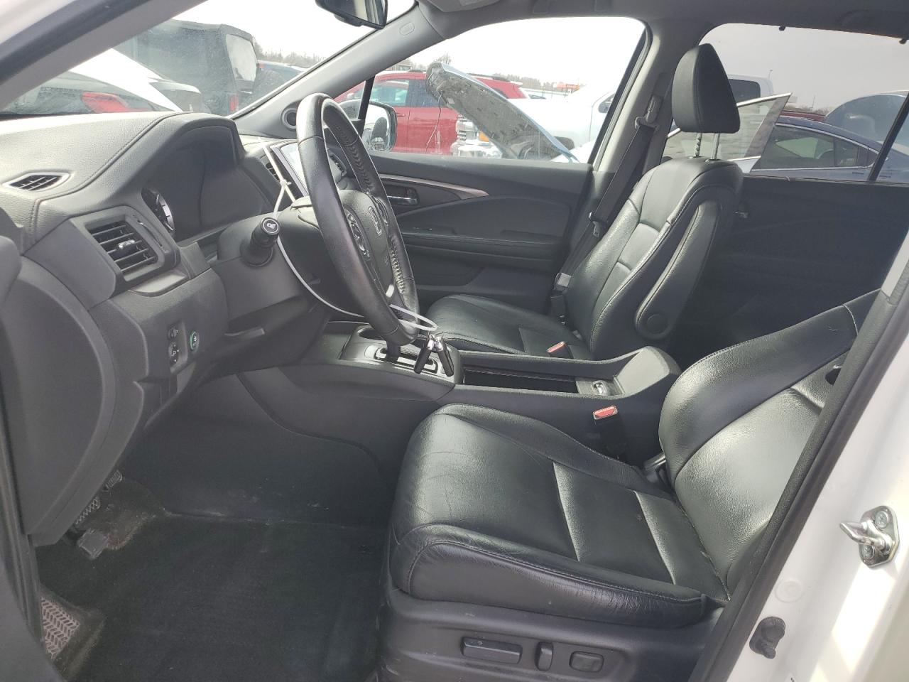 2017 Honda Pilot - Image 7