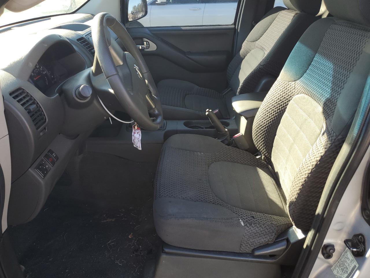 2006 Nissan Navara (Frontier) - Image 7