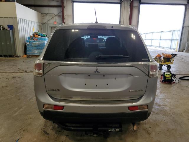  MITSUBISHI OUTLANDER 2014 Silver