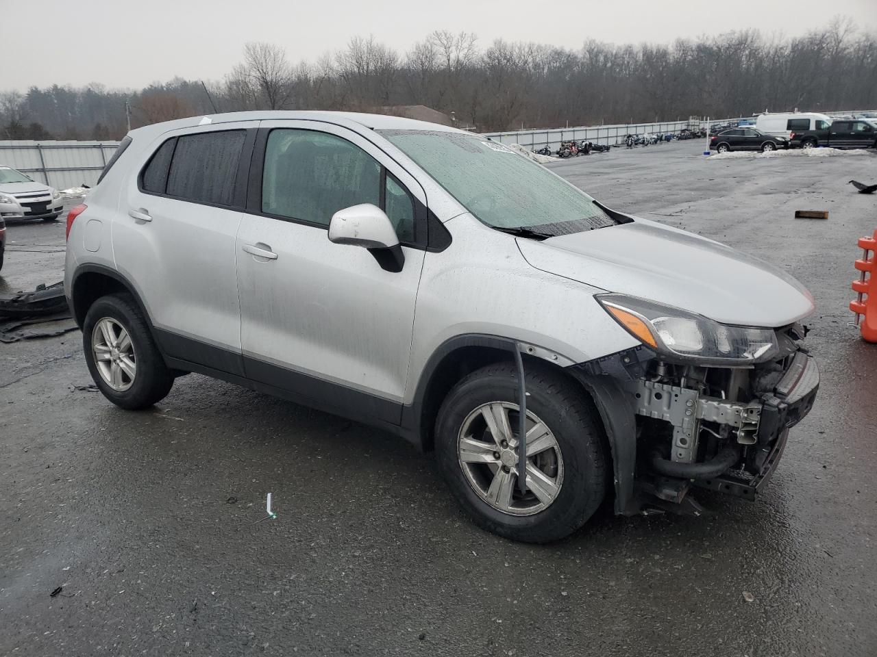 2018 Chevrolet Trax - Image 4