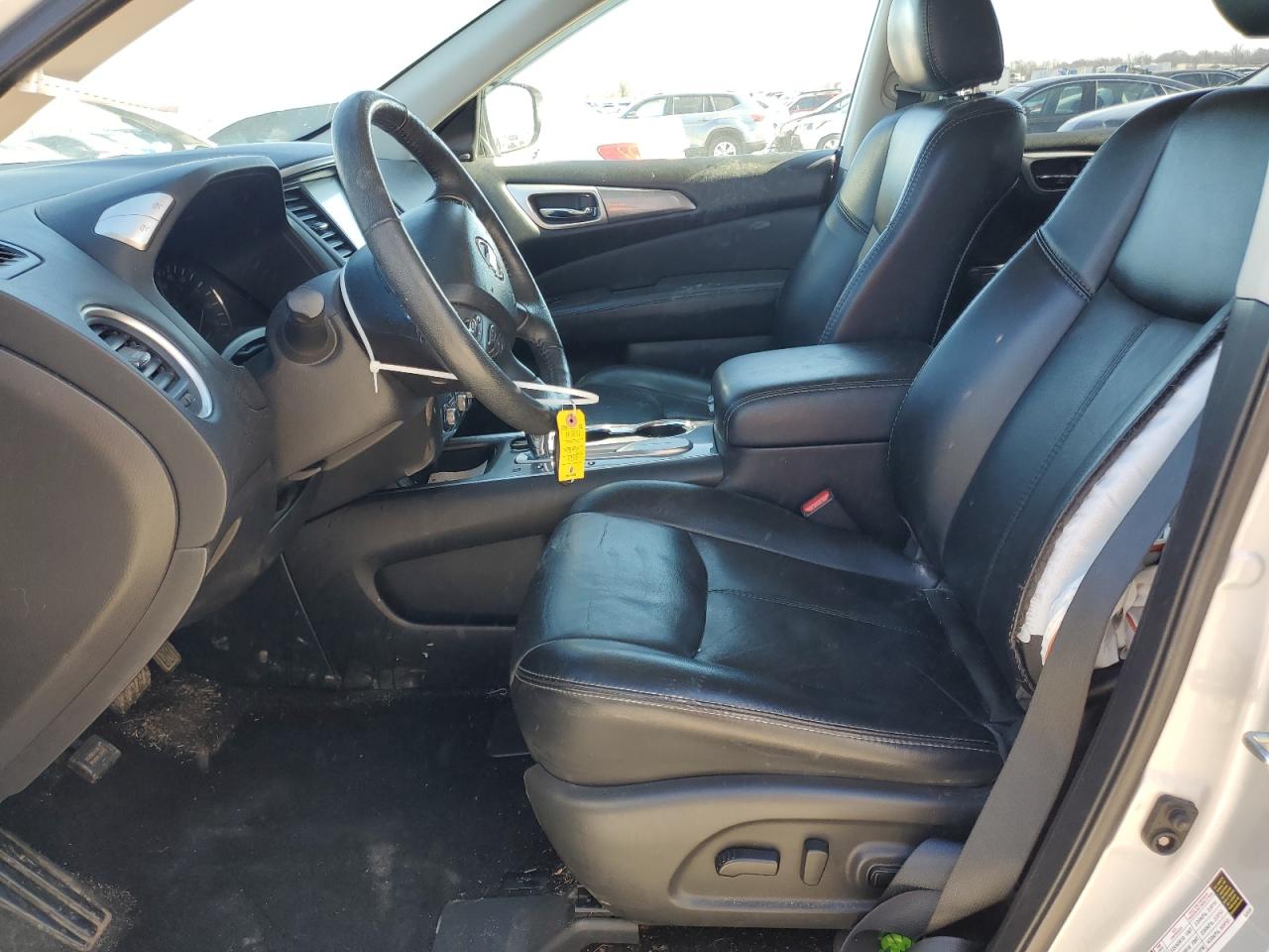 2020 Nissan Pathfinder - Image 7