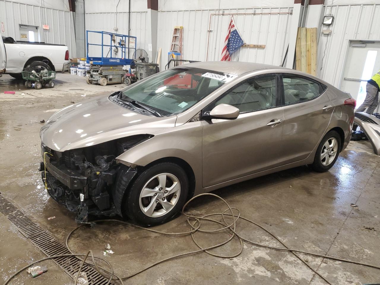 VIN 5NPDH4AE7EH518919 2014 HYUNDAI ELANTRA no.1