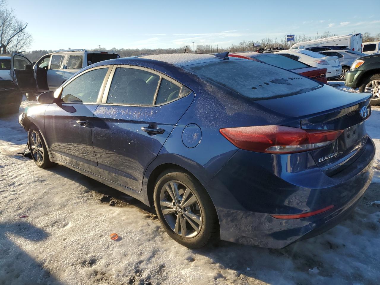 2018 Hyundai Elantra - Image 2