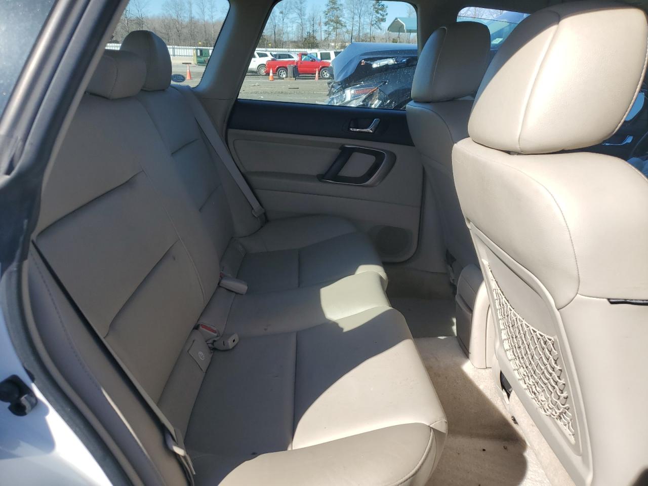 2006 Subaru Legacy - Image 10