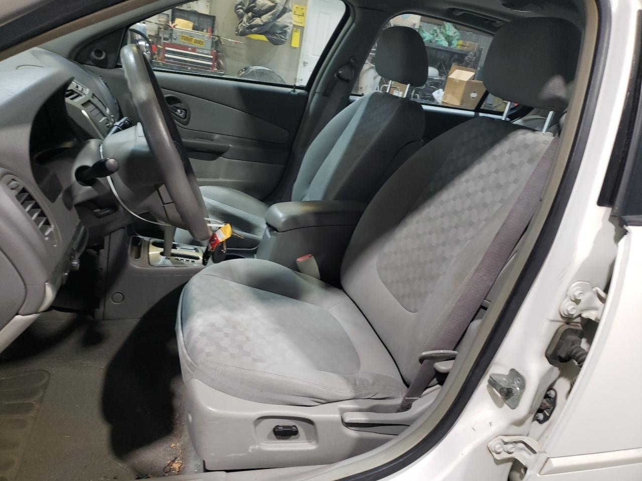 2005 Chevrolet Malibu - Image 7
