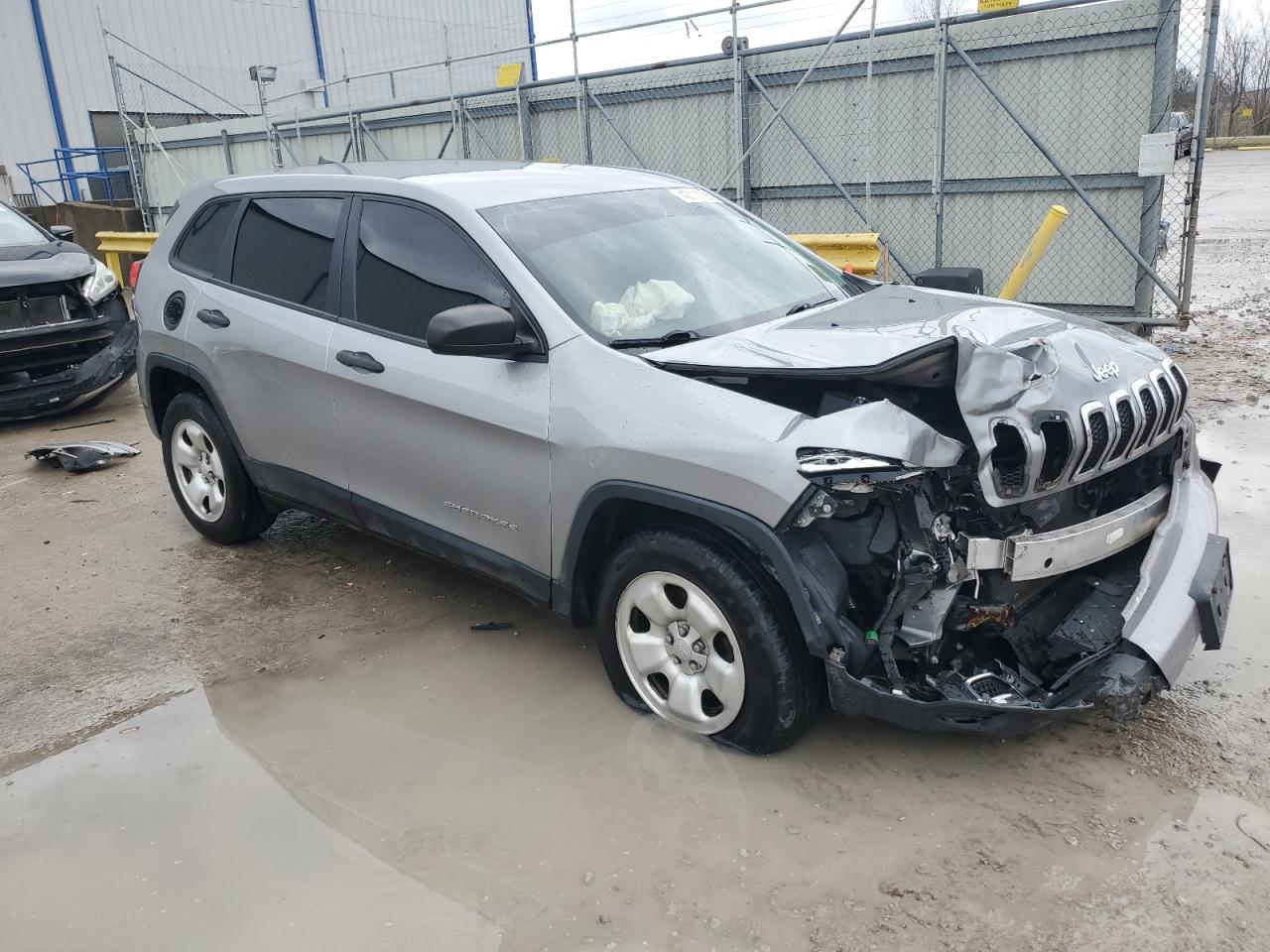 2017 Jeep Grand Cherokee - Image 4