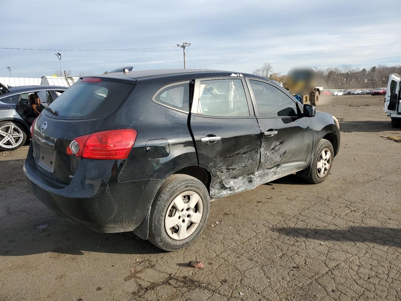 2010 Nissan Rogue - Image 3