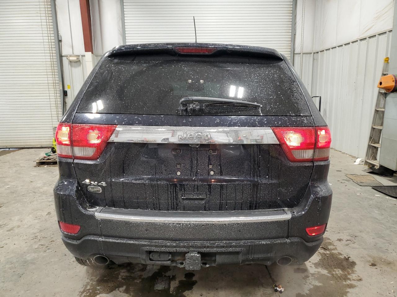 2011 Jeep Grand Cherokee - Image 6