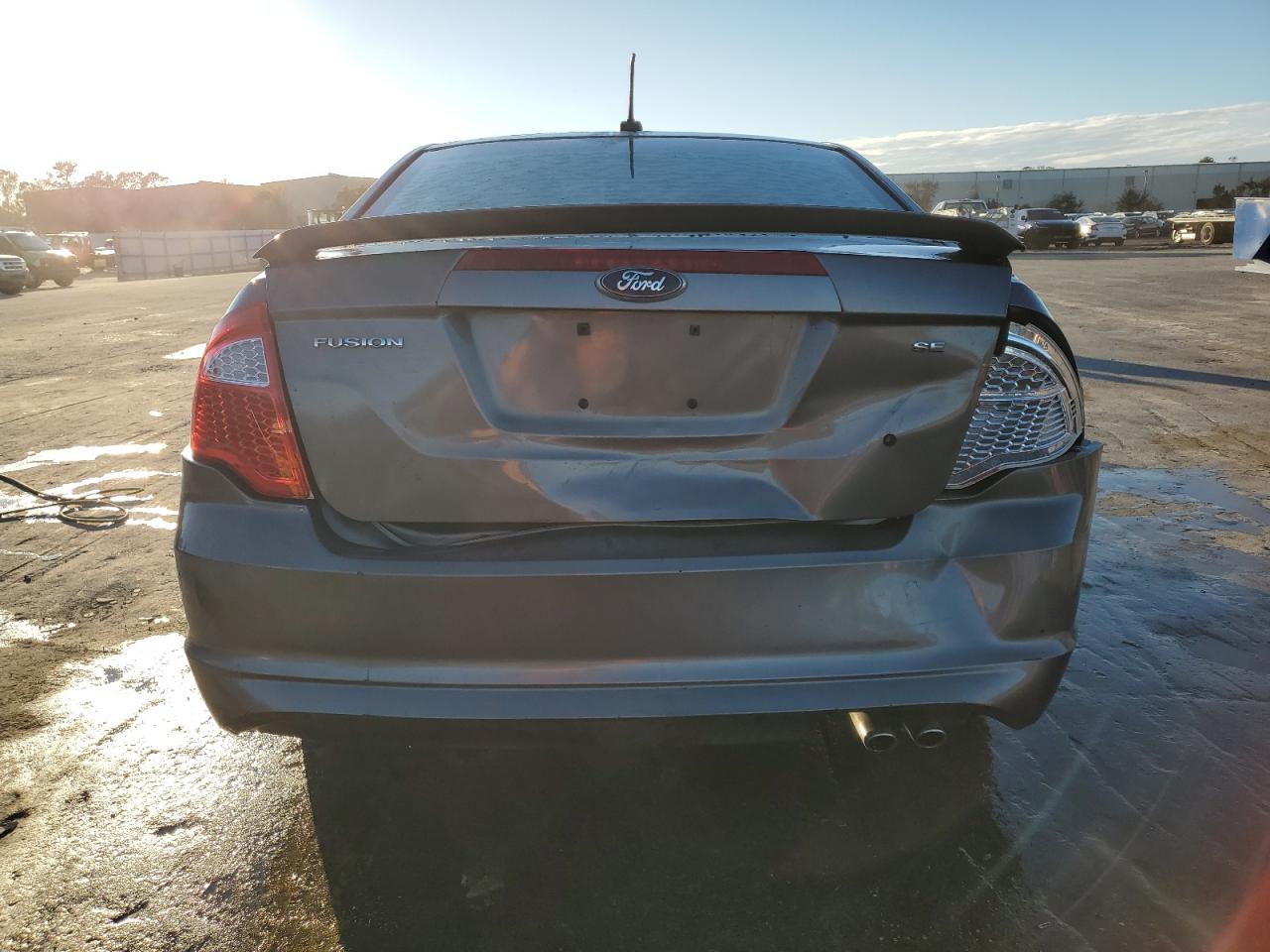 2010 Ford Fusion - Image 6