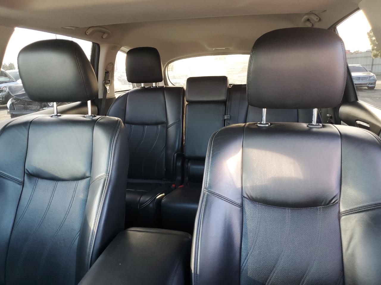 2015 Infiniti QX60 - Image 10