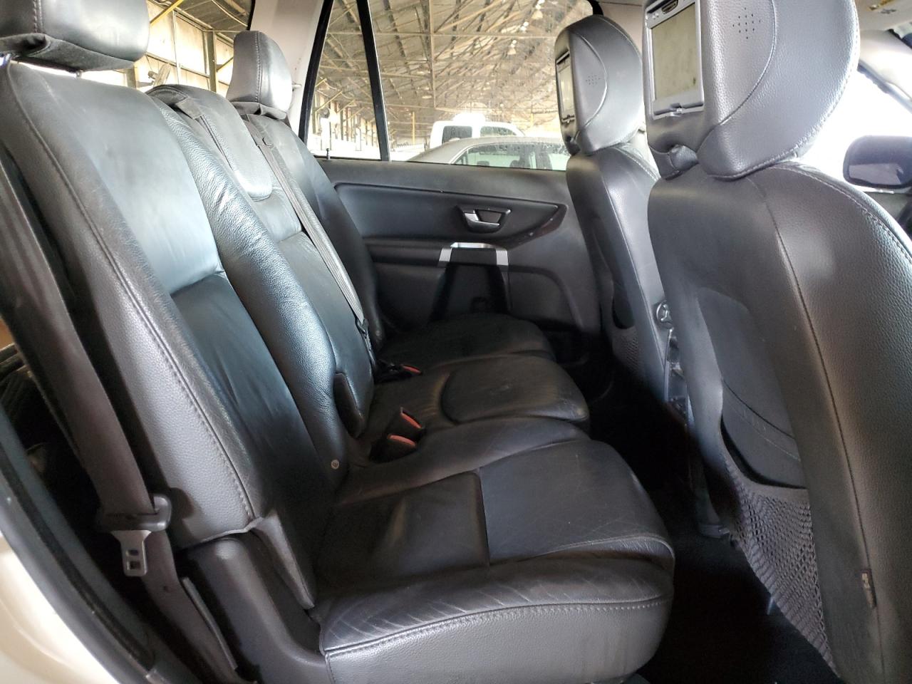 2008 Volvo XC90 - Image 10