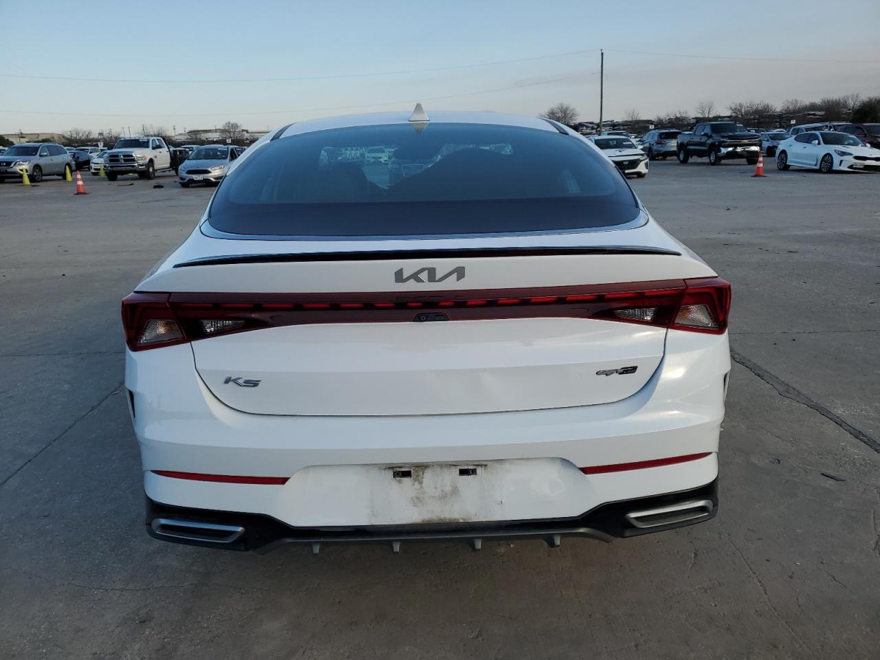 2022 Kia K5 - Image 6