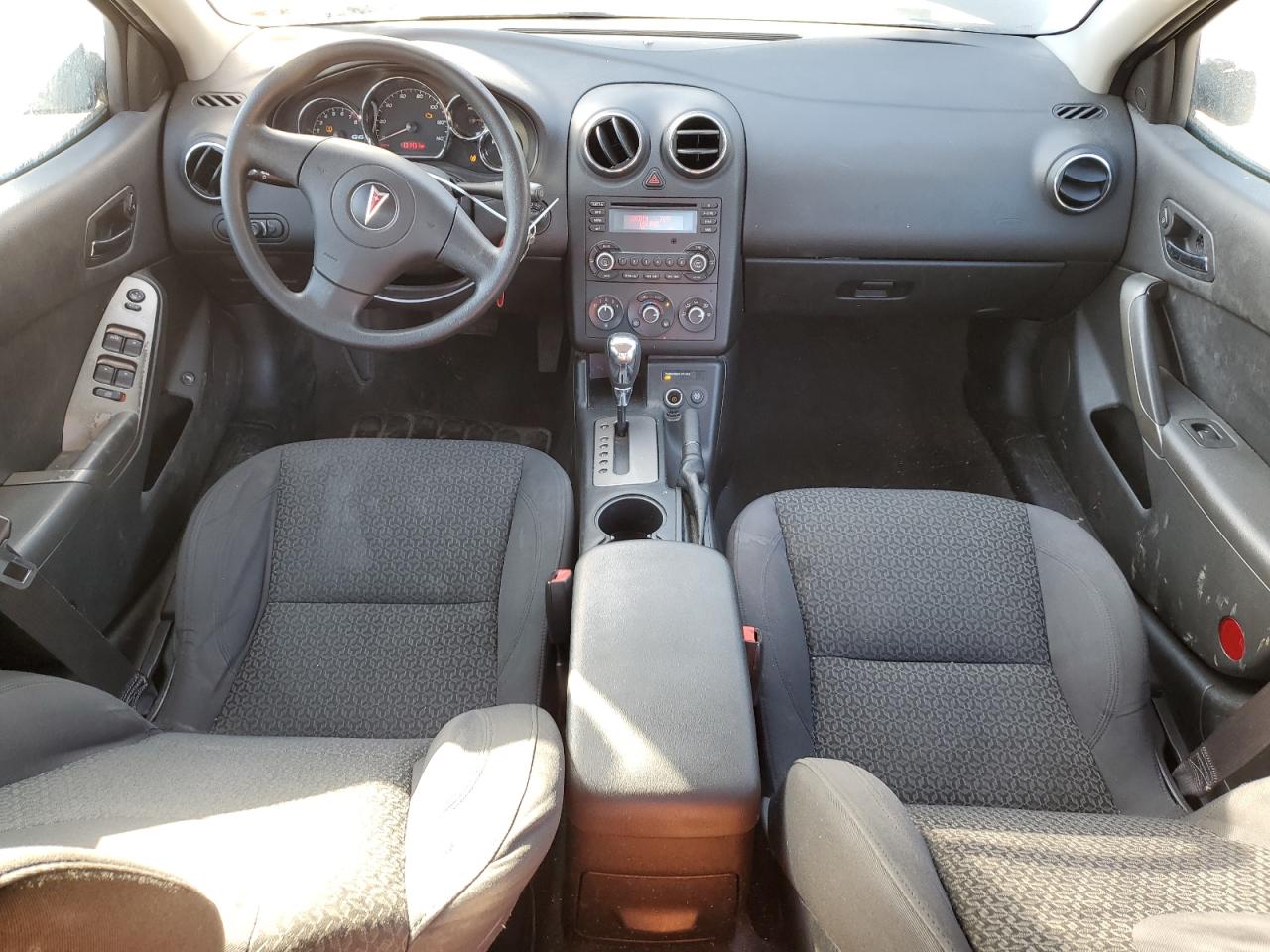 2009 Pontiac G6 - Image 8