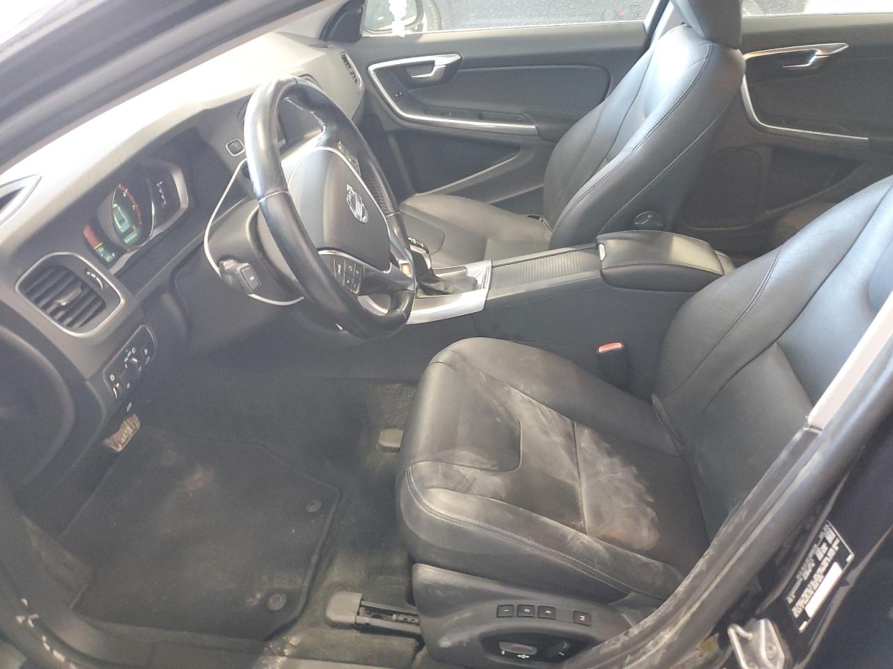 2015 Volvo S60 - Image 7