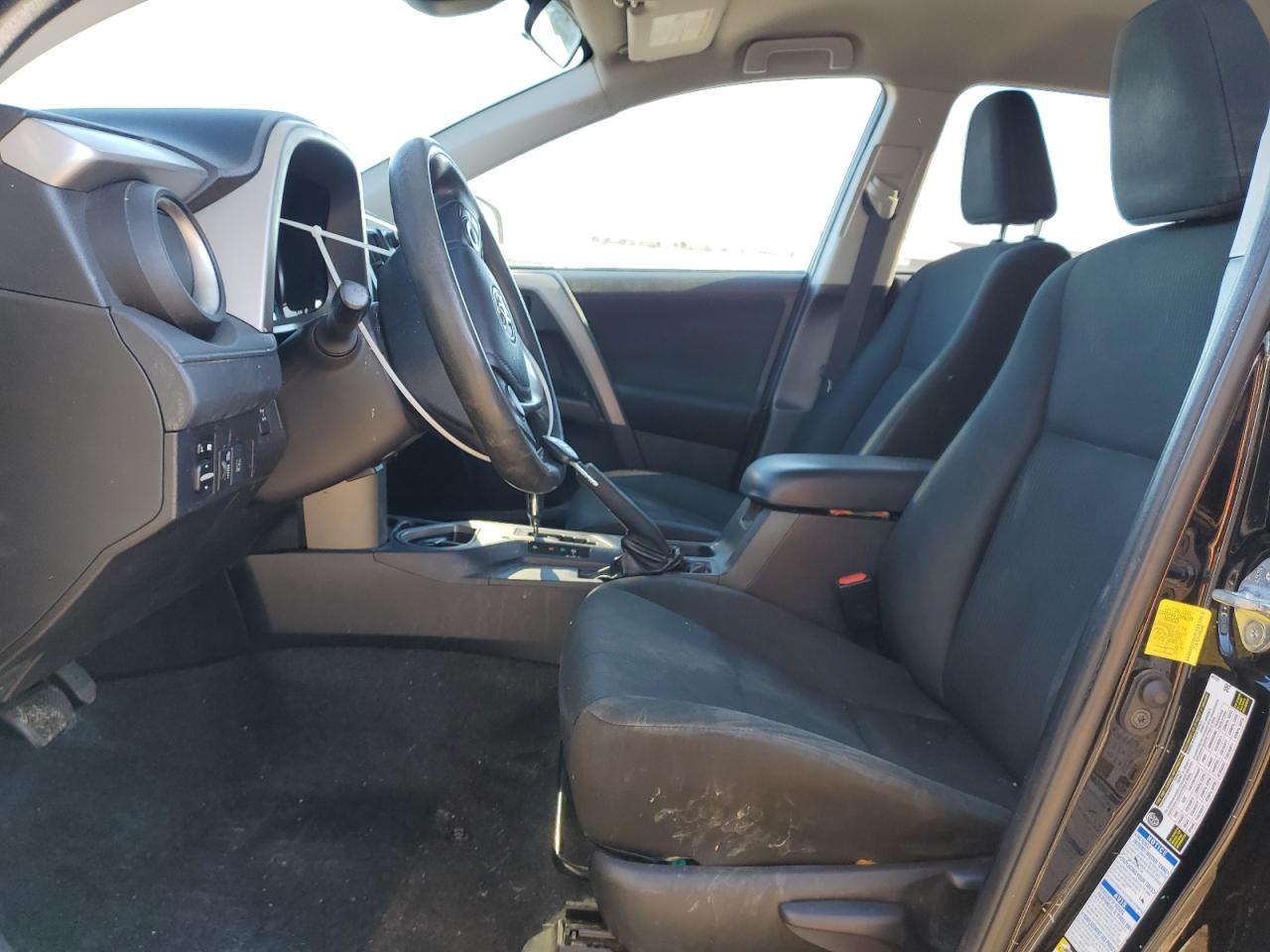 2018 Toyota RAV 4 - Image 7
