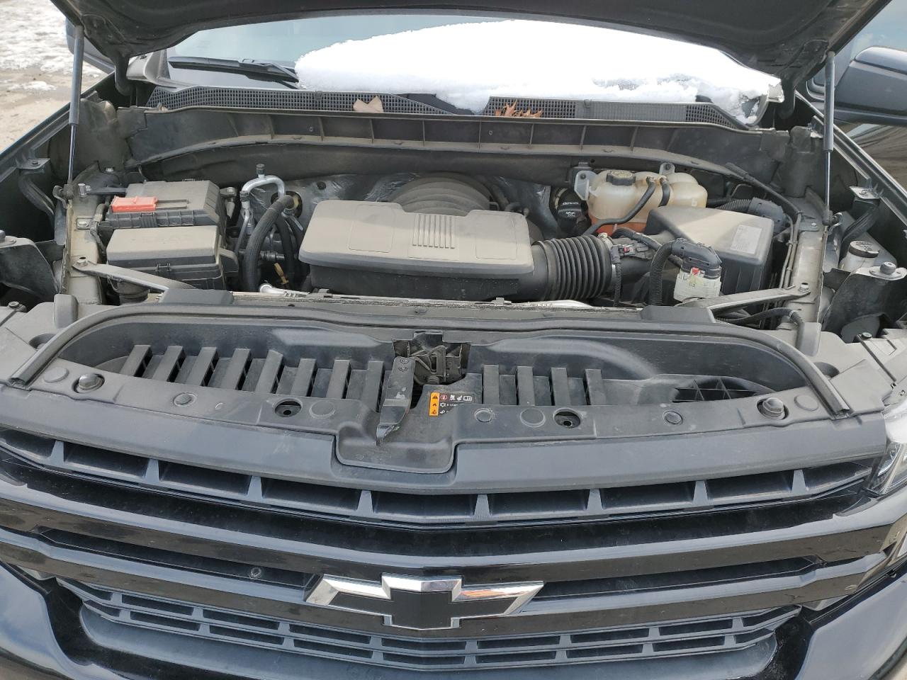 2019 Chevrolet Silverado - Image 11
