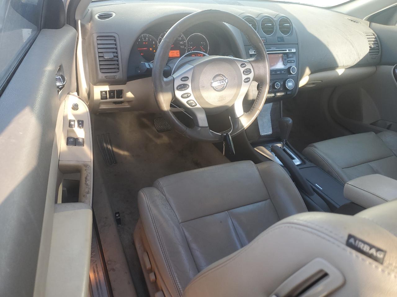 2012 Nissan Altima - Image 8