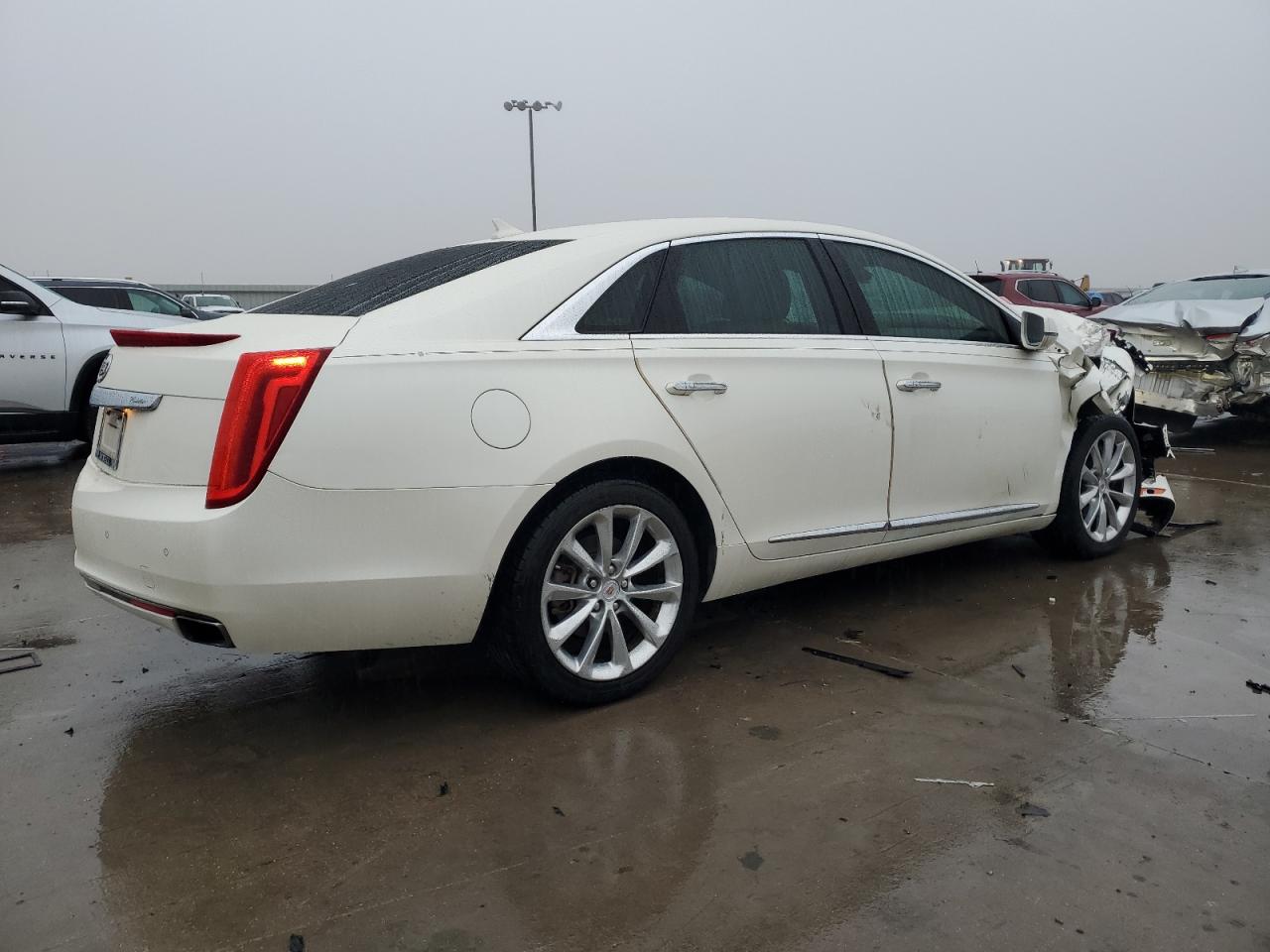 2013 Cadillac XTS - Image 3