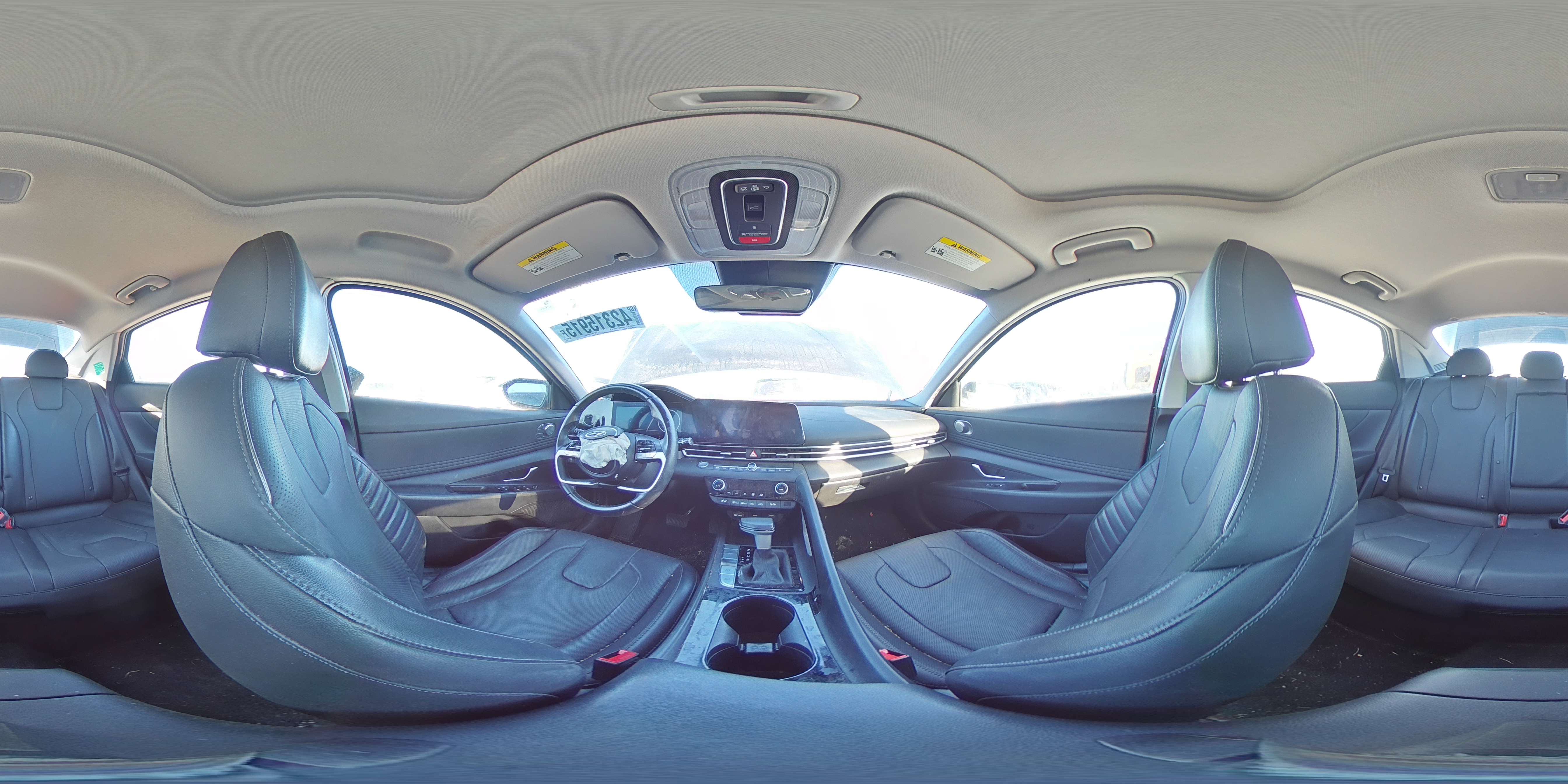 2023 Hyundai Elantra - Image 12