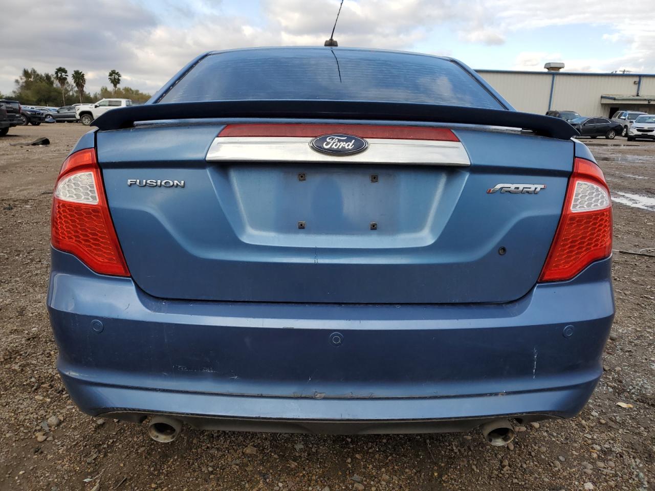 2010 Ford Fusion - Image 6